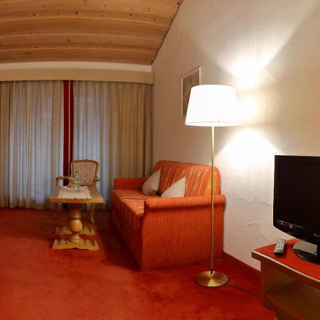 Gasthof & Hotel Zur Post 瓦尔高 外观 照片