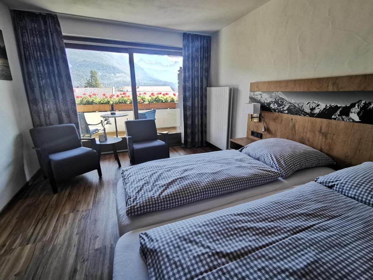 Gasthof & Hotel Zur Post 瓦尔高 外观 照片