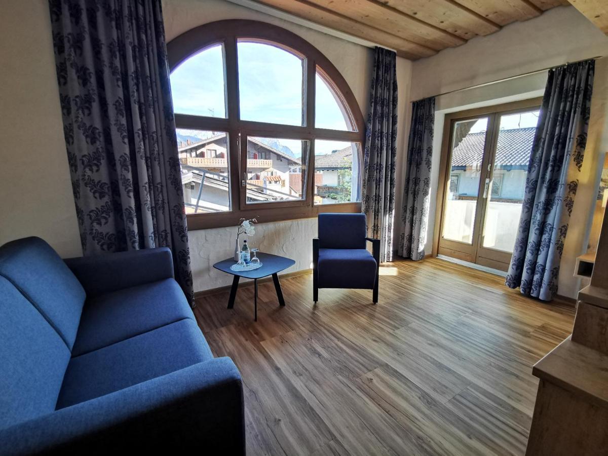 Gasthof & Hotel Zur Post 瓦尔高 外观 照片